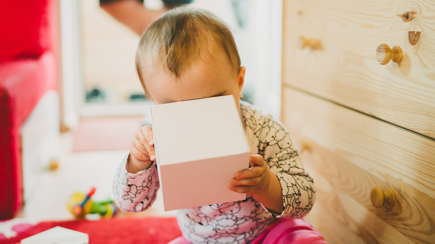 baby box exploring