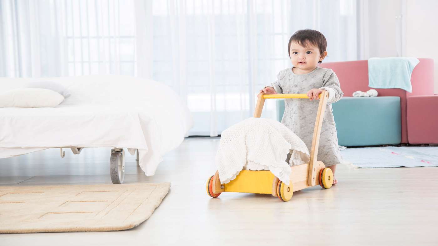 Does my baby need a push along walker or toy? - Featured Image